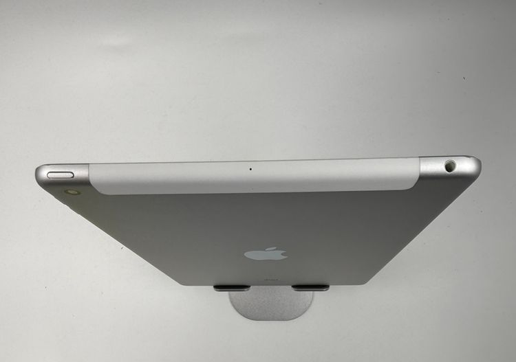Apple IPAD ��7���� 32GB �Хåƥ꡼92%�����ֹ�M52-913