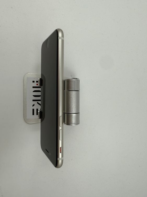 �ڽ����Хåƥ꡼�򴹺ѡ�iPhone SE��3��128GB�Хåƥ꡼100%�����ֹ�M-1148