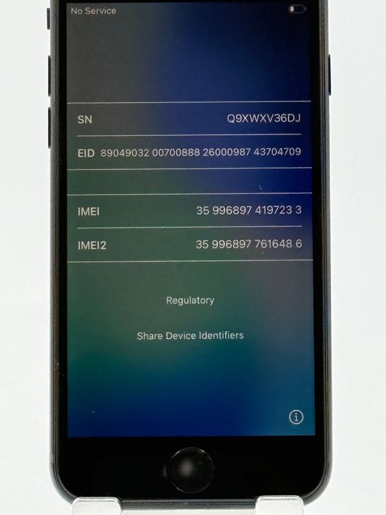 �ڽ����Хåƥ꡼�򴹺ѡ�iPhone SE ��3����128GB�Хåƥ꡼100%�����ֹ�M-1033