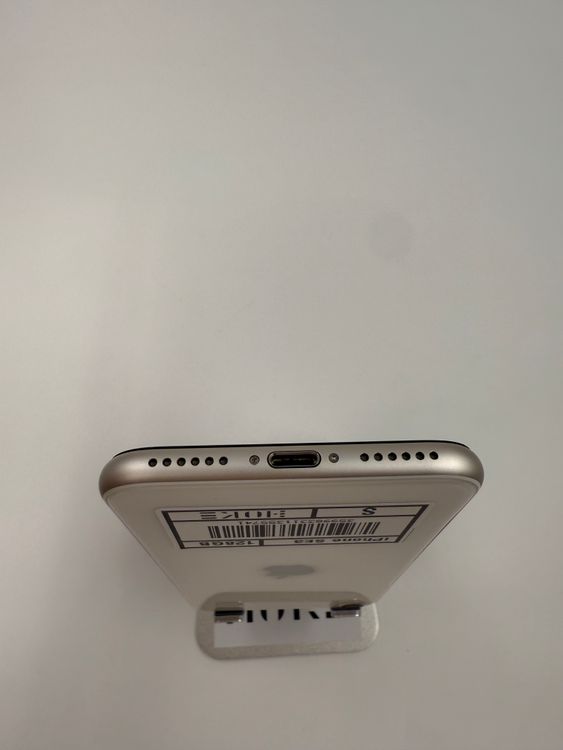 ڽХåƥ꡼򴹺ѡiPhone SE 3128GB Хåƥ꡼100%ֹM5741