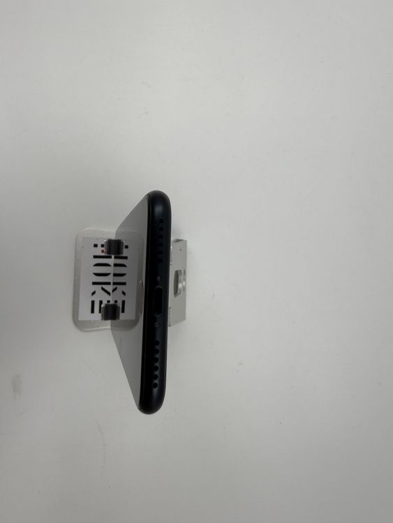 �ڽ����Хåƥ꡼�򴹺ѡ�iPhone SE��3����256GB�Хåƥ꡼100%�����ֹ�M-0023