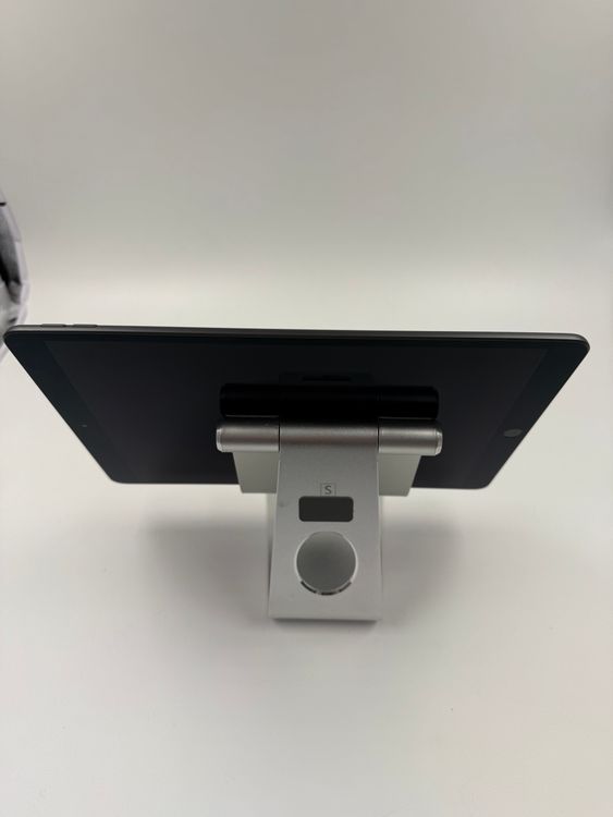 iPad Air 3 64GB WiFi gray ֹM-88-6