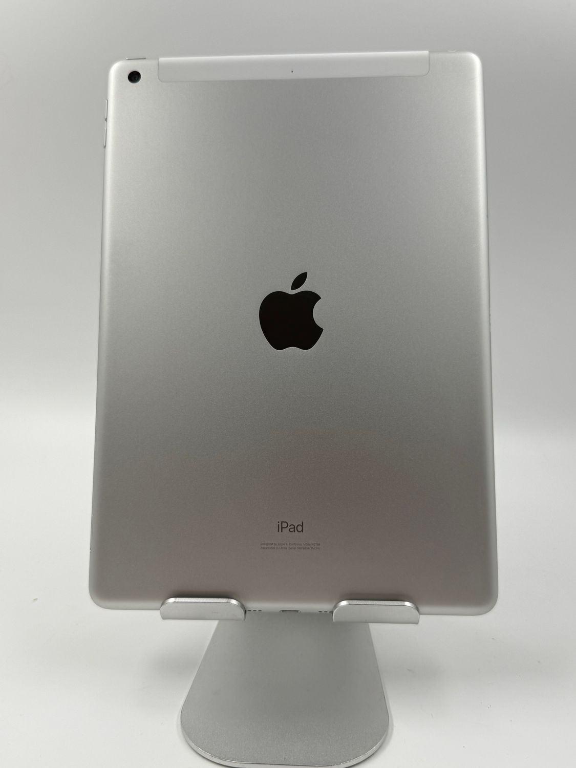 ムスビー｜Apple IPAD 第7世代 32GB 管理番号M0622【iPad(第7世代
