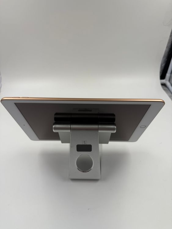 iPad 8 128GB Wi-Fi gold ֹ桡M-86-4