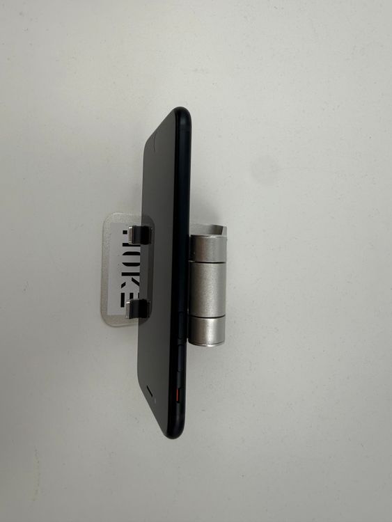 �ڽ����Хåƥ꡼�򴹺ѡ� iPhone SE��3��128GB�Хåƥ꡼100%�����ֹ�M-7222