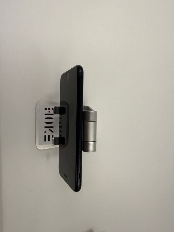 �ڽ����Хåƥ꡼�򴹺ѡ�iPhone SE��3����64GB�Хåƥ꡼100%�����ֹ�M-6396