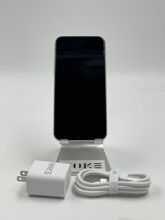 �ڽ����Хåƥ꡼�򴹺ѡ� iPhone SE��3����256GB�Хåƥ꡼100%�����ֹ�M-1005