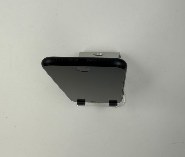 �ڽ����Хåƥ꡼�򴹺ѡ�iPhone SE ��3����128GB�Хåƥ꡼100%�����ֹ�M-1055