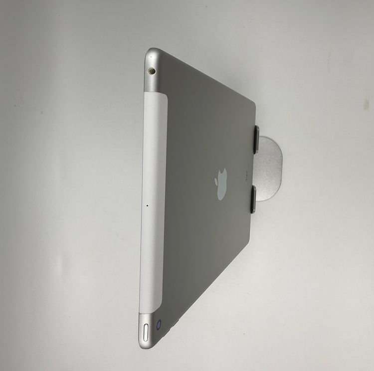 Apple IPAD ��7���� 32GB �Хåƥ꡼93%�����ֹ�M6203