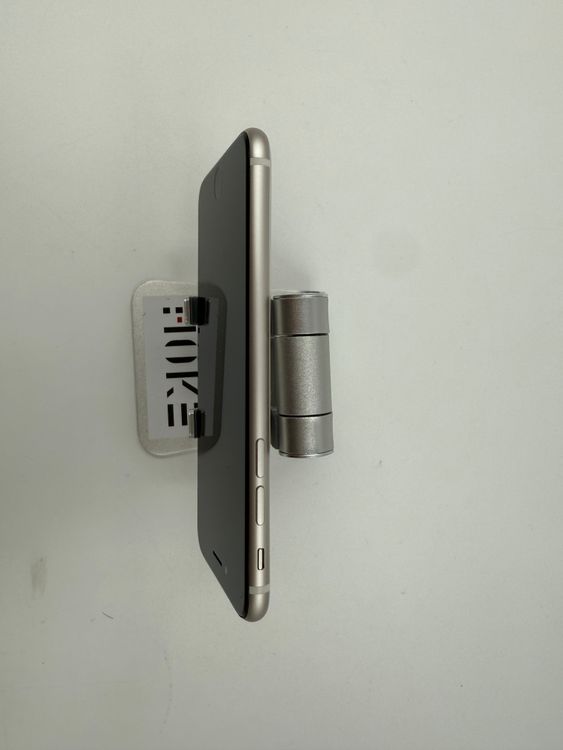 �ڽ����Хåƥ꡼�򴹺ѡ� iPhone SE��3��128GB�Хåƥ꡼100%�����ֹ�M-1999