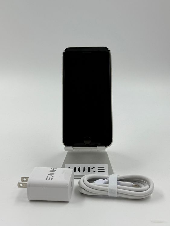 �ڽ����Хåƥ꡼�򴹺ѡ�iPhone SE��3��128GB�Хåƥ꡼100%�����ֹ�M-1148