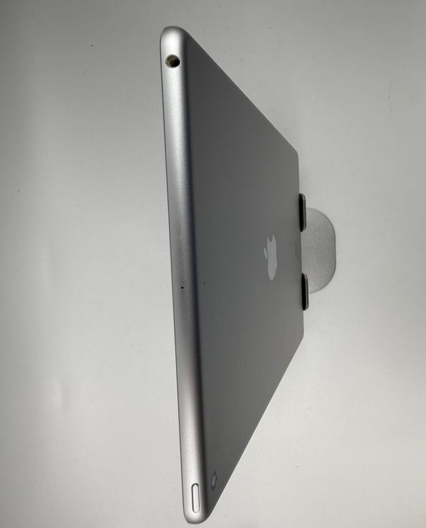 Apple IPAD ��8���� 32GB �Хåƥ꡼84%�����ֹ�M52-95