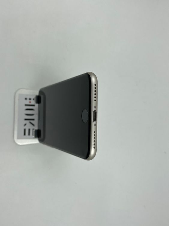 �ڽ����Хåƥ꡼�򴹺ѡ�iPhone SE ��3����256GB�Хåƥ꡼100%�����ֹ�M-1006
