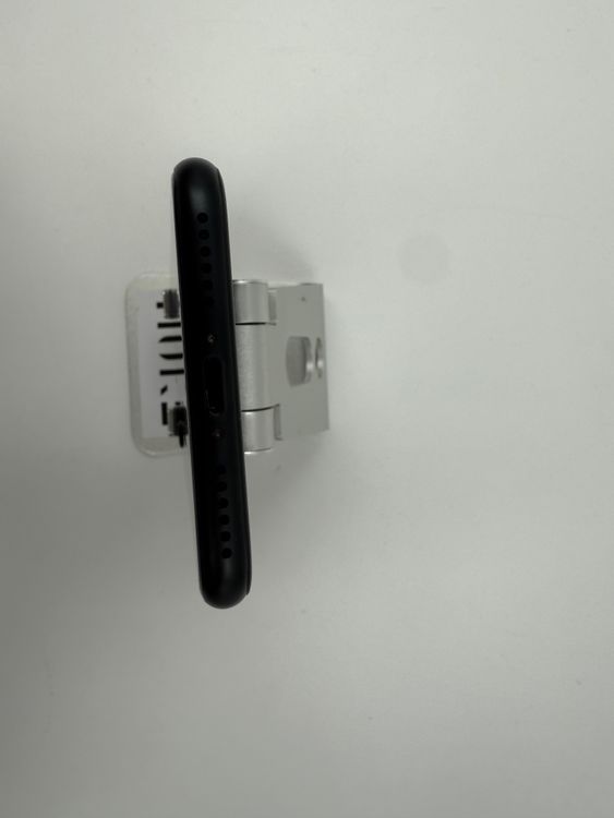 iPhone SE ��3����128GB�Хåƥ꡼100% �����ֹ�M-5017