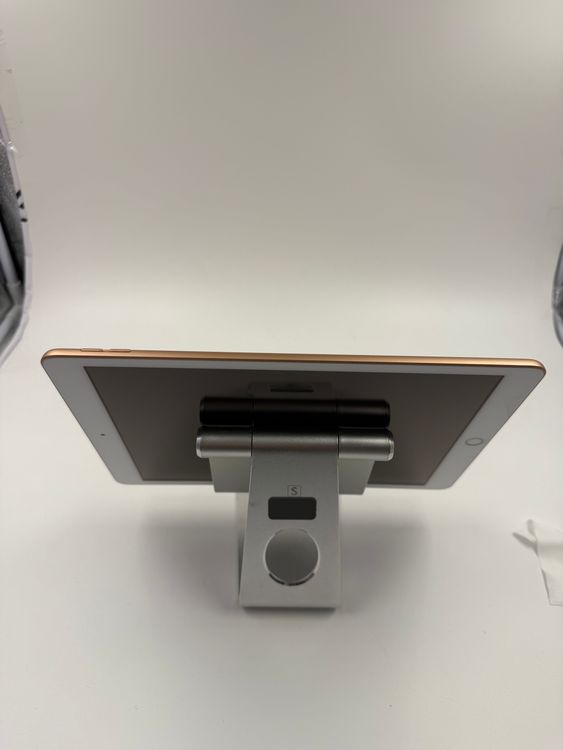 iPad 8 128GB Wi-Fi gold ֹM-86-23