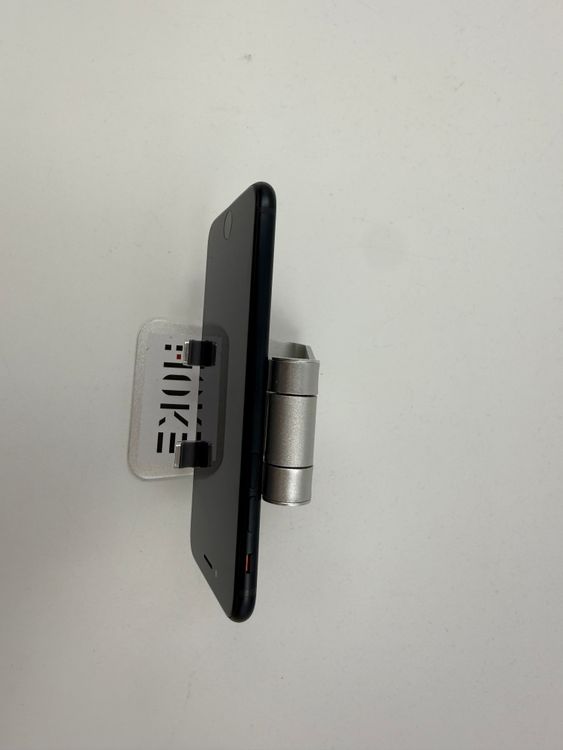 �ڽ����Хåƥ꡼�򴹺ѡ� iP hone SE��3��256GB�Хåƥ꡼100%�����ֹ�M-5559