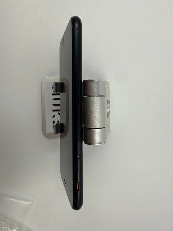 iPhone SE3128GBХåƥ꡼100%ֹM-0088