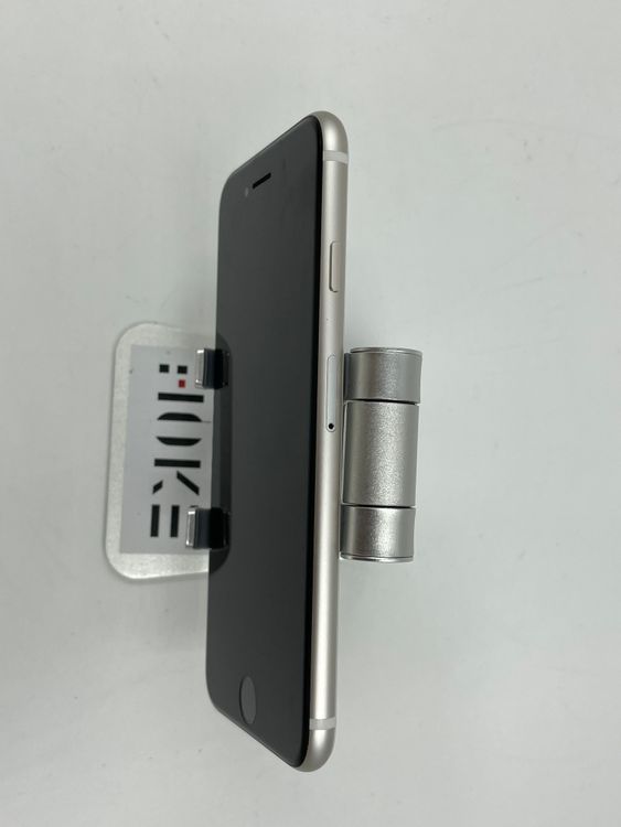 �ڽ����Хåƥ꡼�򴹺ѡ� iPhone SE��3����256GB�Хåƥ꡼100%�����ֹ�M-1005