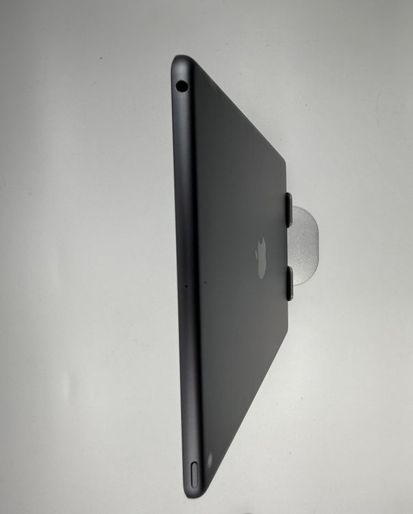 Apple IPAD ��8���� 32GB �Хåƥ꡼84%�����ֹ�M52-94