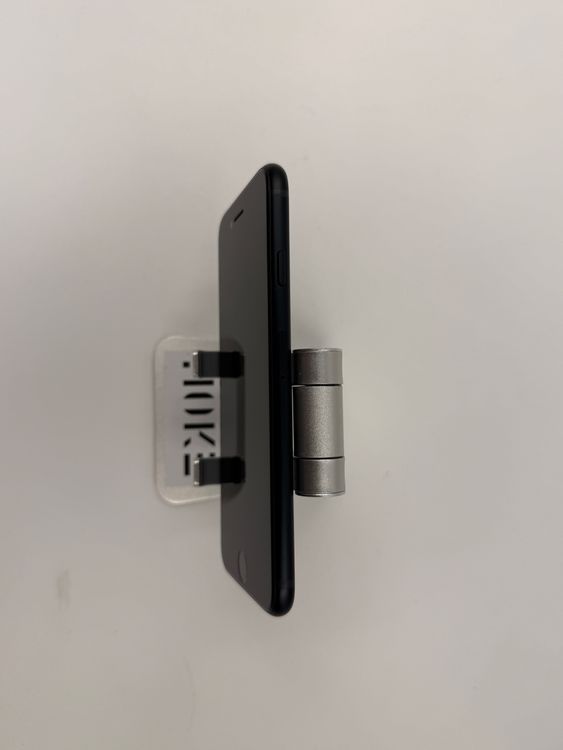 �ڽ����Хåƥ꡼�򴹺ѡ�iPhone SE��3����128GB�Хåƥ꡼100%�����ֹ�M-6393