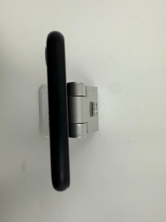 iPhone SE ��3����128GB�Хåƥ꡼100% �����ֹ�M- 5019