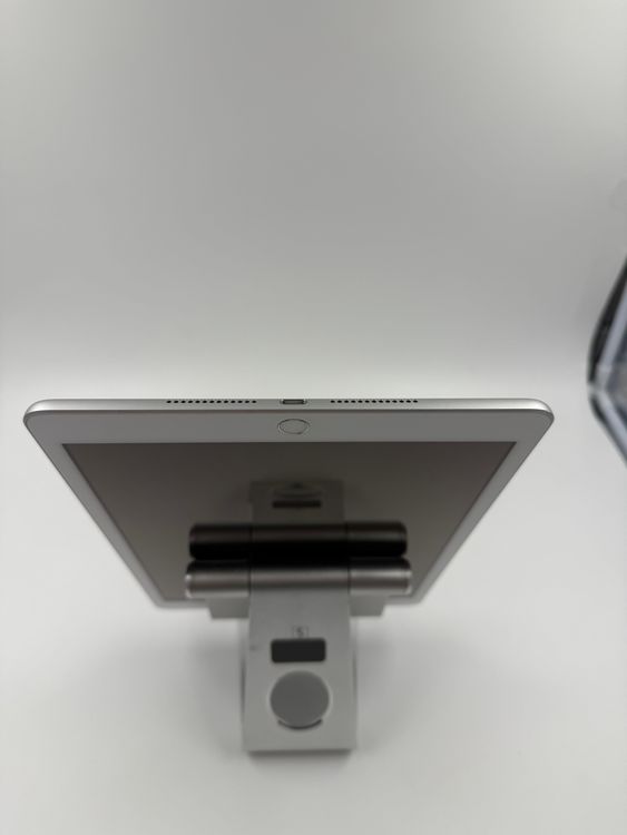iPad 8 32GB Wi-Fi silver ֹM-87-5