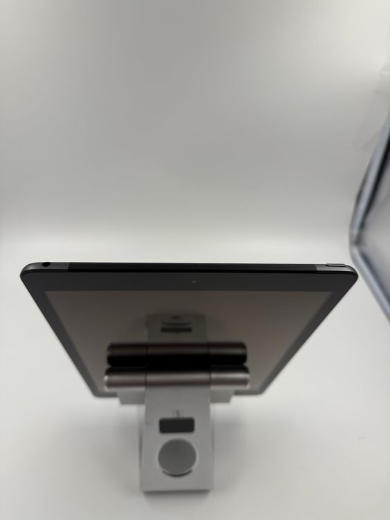 iPad 8 32GB Wi-Fi+ Cellular gray ֹM-86-9