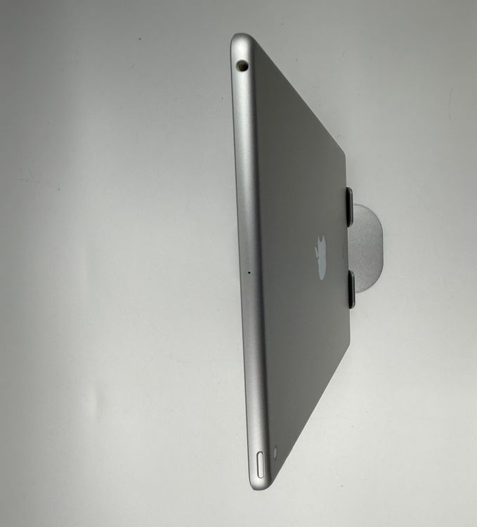 Apple IPAD ��8���� 32GB �Хåƥ꡼87%�����ֹ�M52-98