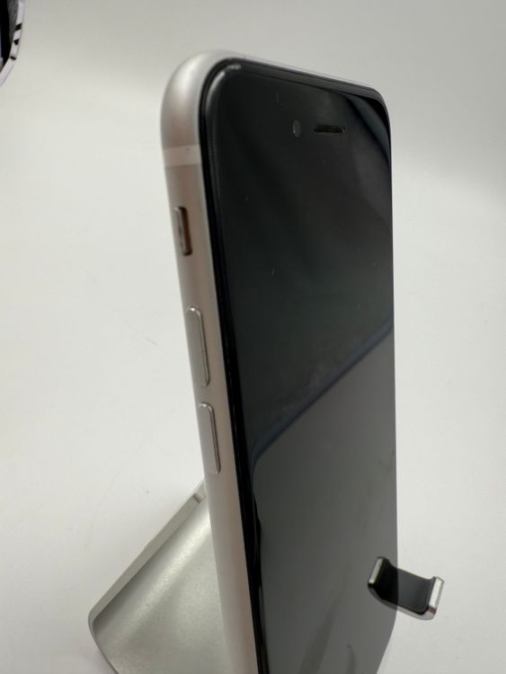 iPhone SE 2256GBХåƥ꡼73%ֹM2988