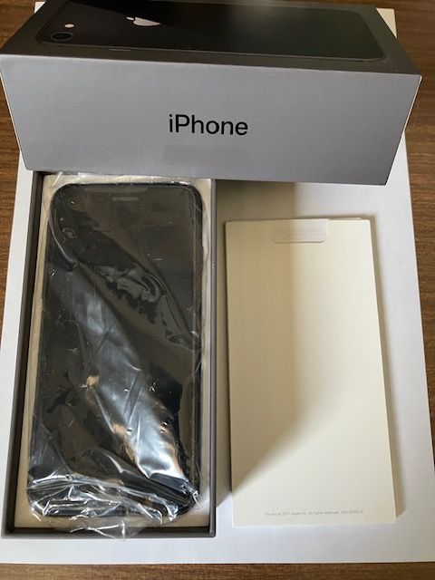 ̤ SIMե꡼ iPhone8 64GB ڡ쥤 ֥å 