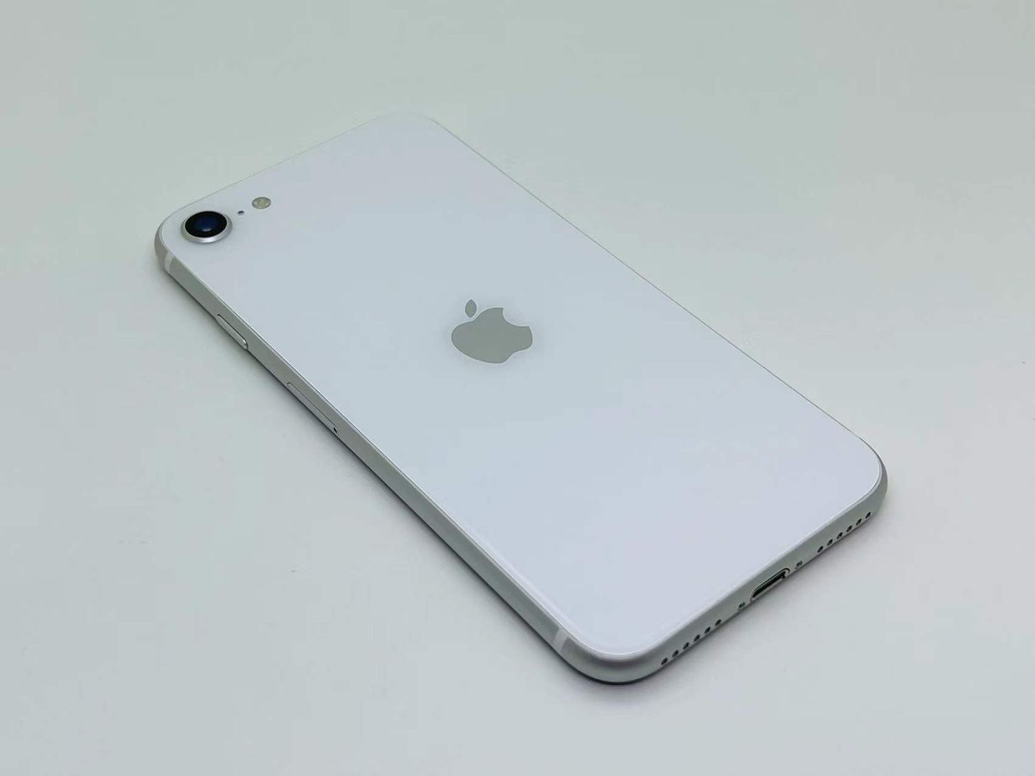 iPhone SE2 白 SIMフリー シムフリー（SIMフリー iPhoneSE2 128GB 