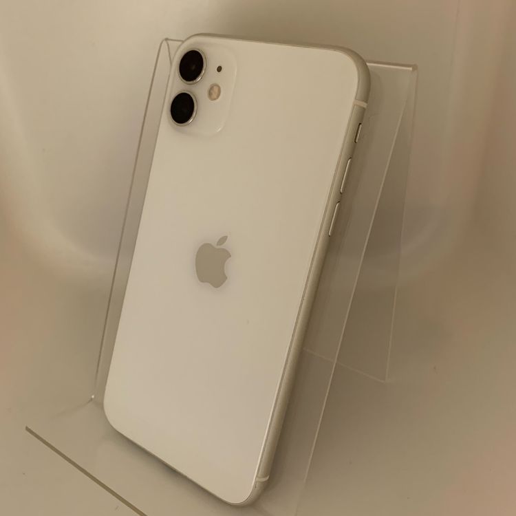 ꡪiPhone 11 64GB ۥ磻 SIMե꡼ 80% ڥåץХ䡼