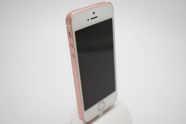 ムスビー｜極美品！ iPhone SE1 64GB SIMフリー 電池89% 【アップル 