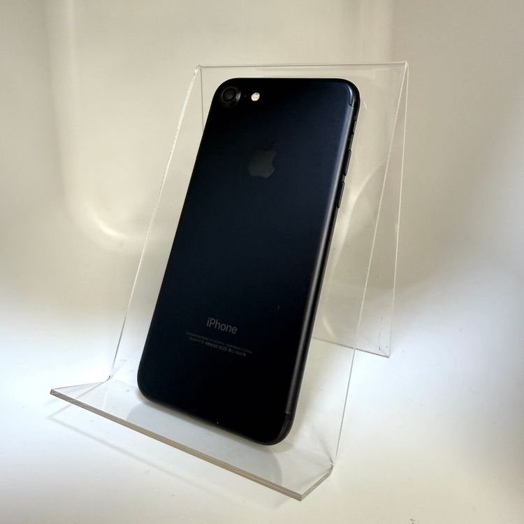 ư���ɹ��� iPhone 7 128GB �֥�å� SIM�ե꡼ ����87%