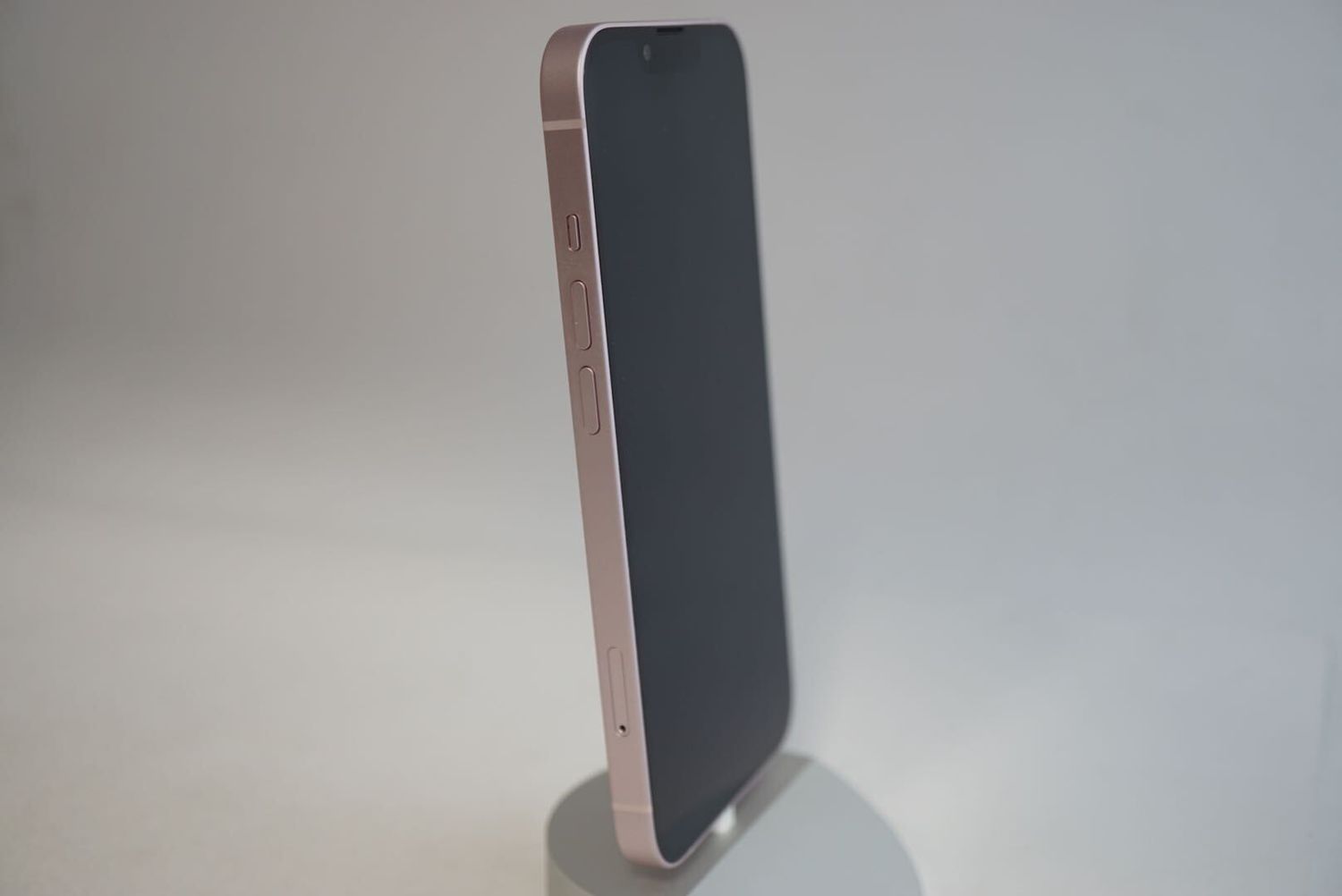 ムスビー｜極美品！ iPhone13 128GB SIMフリー 電池99% 【アップル 