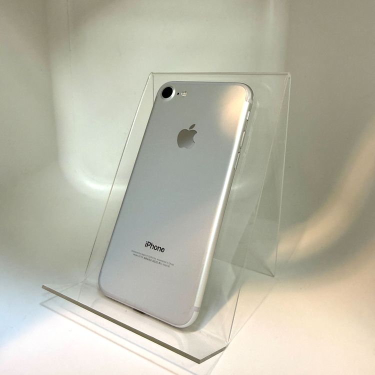 ưɹ iPhone 7 32GB С SIMե꡼ 82%