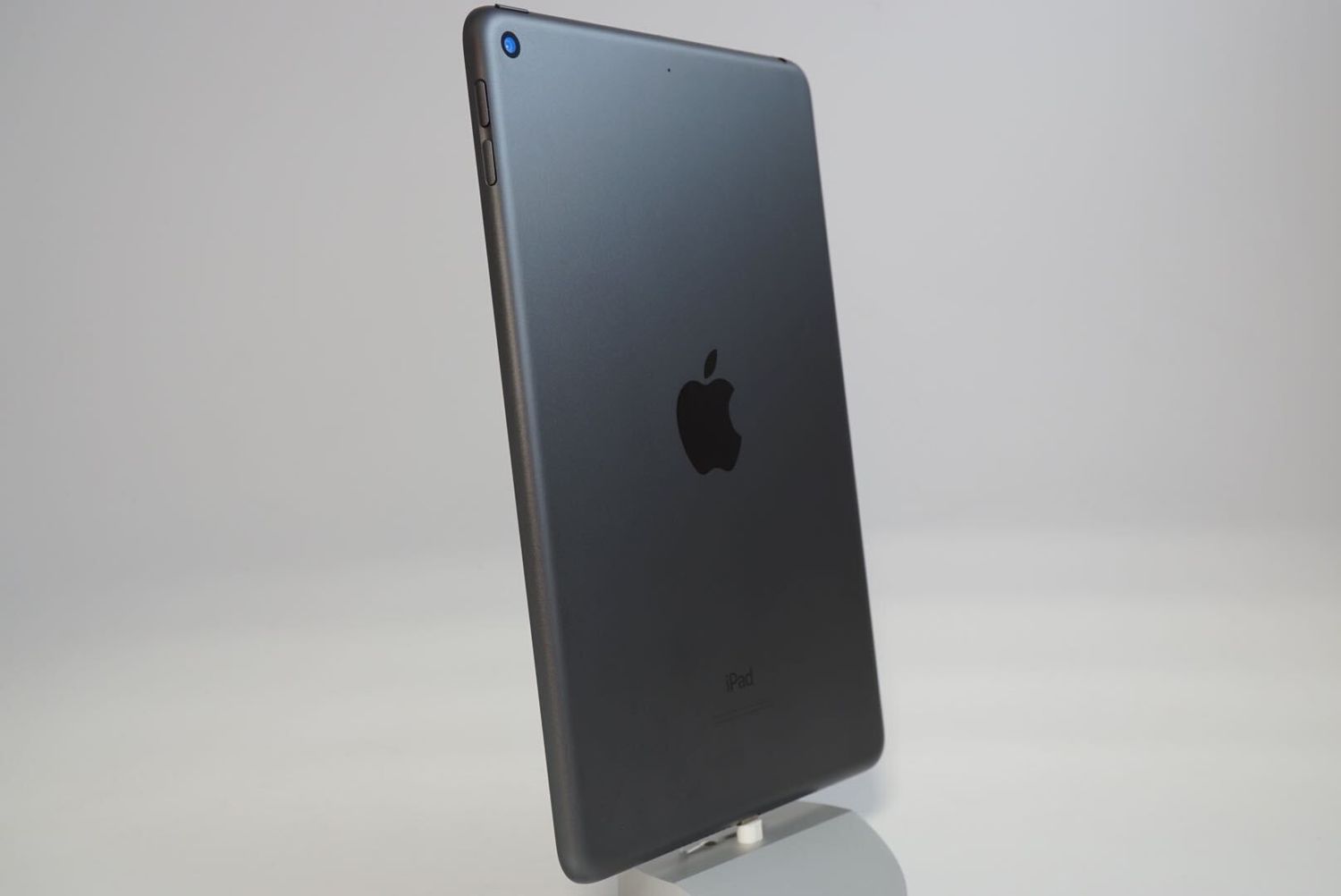 ムスビー｜訳あり！ iPad mini5 Wi-Fi 256GB 電池96% 【アップル 