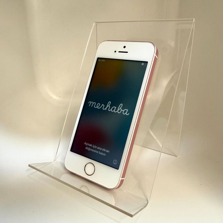 �����ꡪ iPhone SE����1����� 64GB �������������  SIM�ե꡼ ����85%