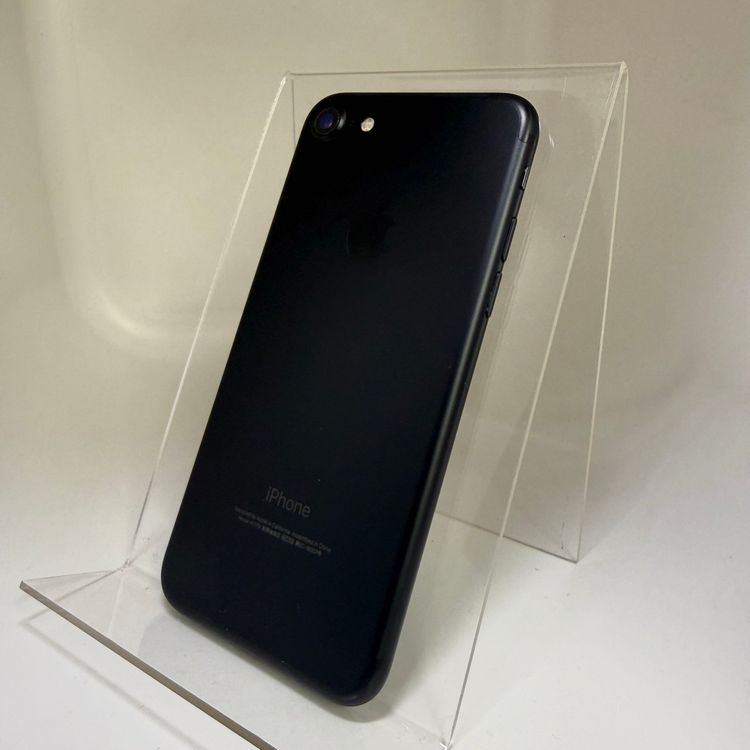 �����ꡪ iPhone 7 128GB �֥�å� SIM�ե꡼ ����88%