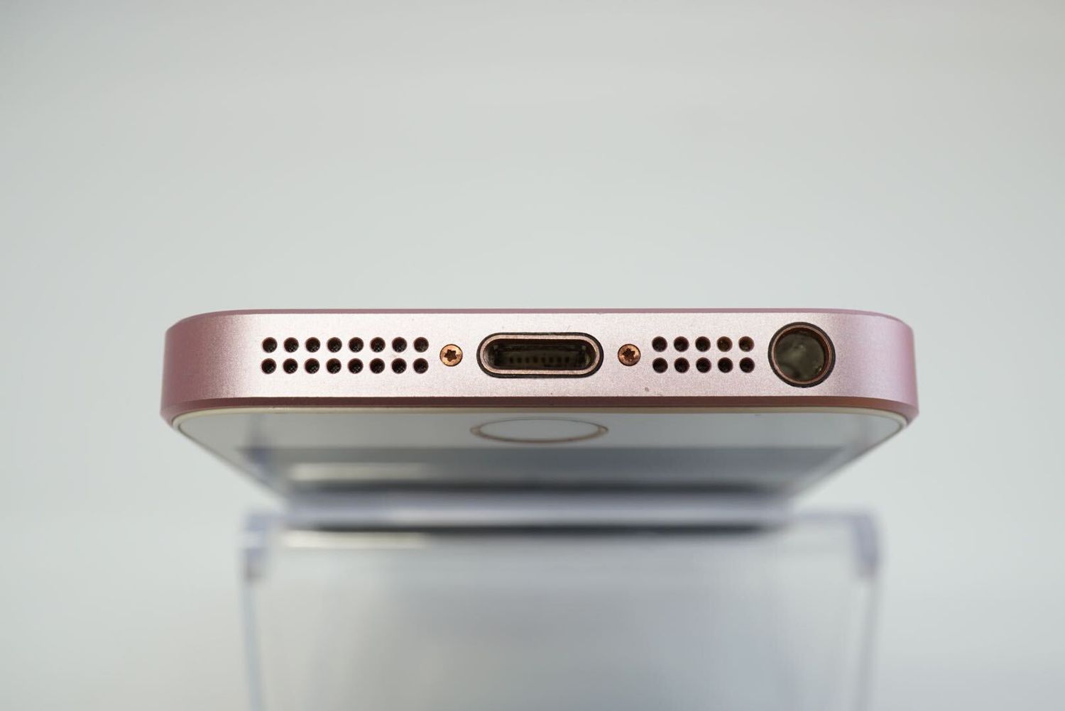 ムスビー｜美品！ iPhone SE1 16GB SIMフリー 電池97% 【アップル 