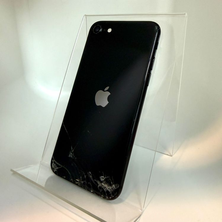 ꡪ iPhone SE2 128GB ֥å SIMե꡼ 75%