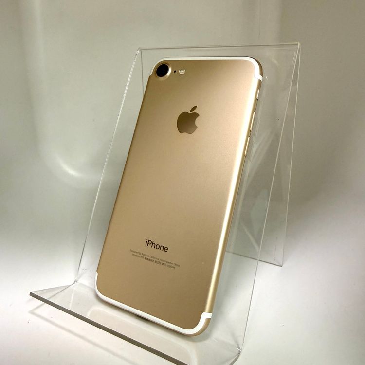 ư���ɹ��� iPhone 7 32GB ������� SIM�ե꡼ ����67%
