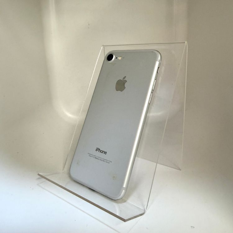 ư���ɹ���iPhone 7 32GB ����С� Ȣ�ʤ� SIM�ե꡼ ����90%