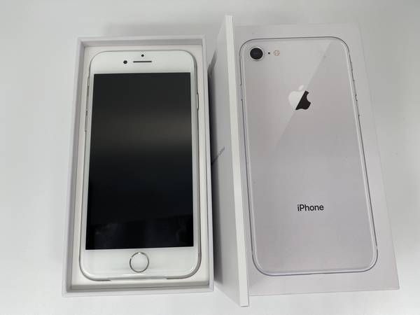 ムスビー｜新品未使用！iPhone8 64GB Apple版 SIMフリー【アップル 
