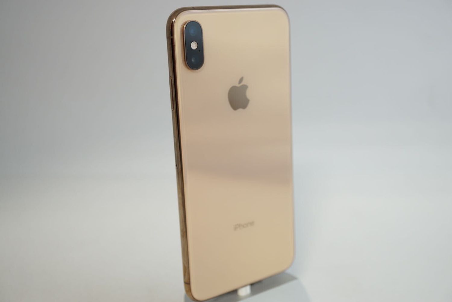758 iPhoneXsMax 256GB SIMフリー つながる 