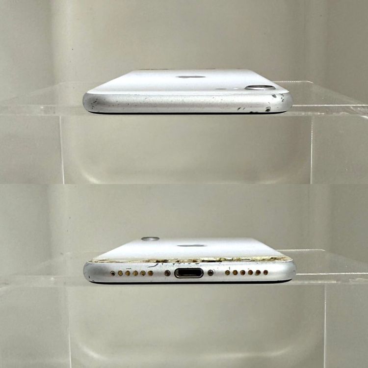 �����ꡪiPhone SE����2����� 256GB �ۥ磻��  SIM�ե꡼ ����82%