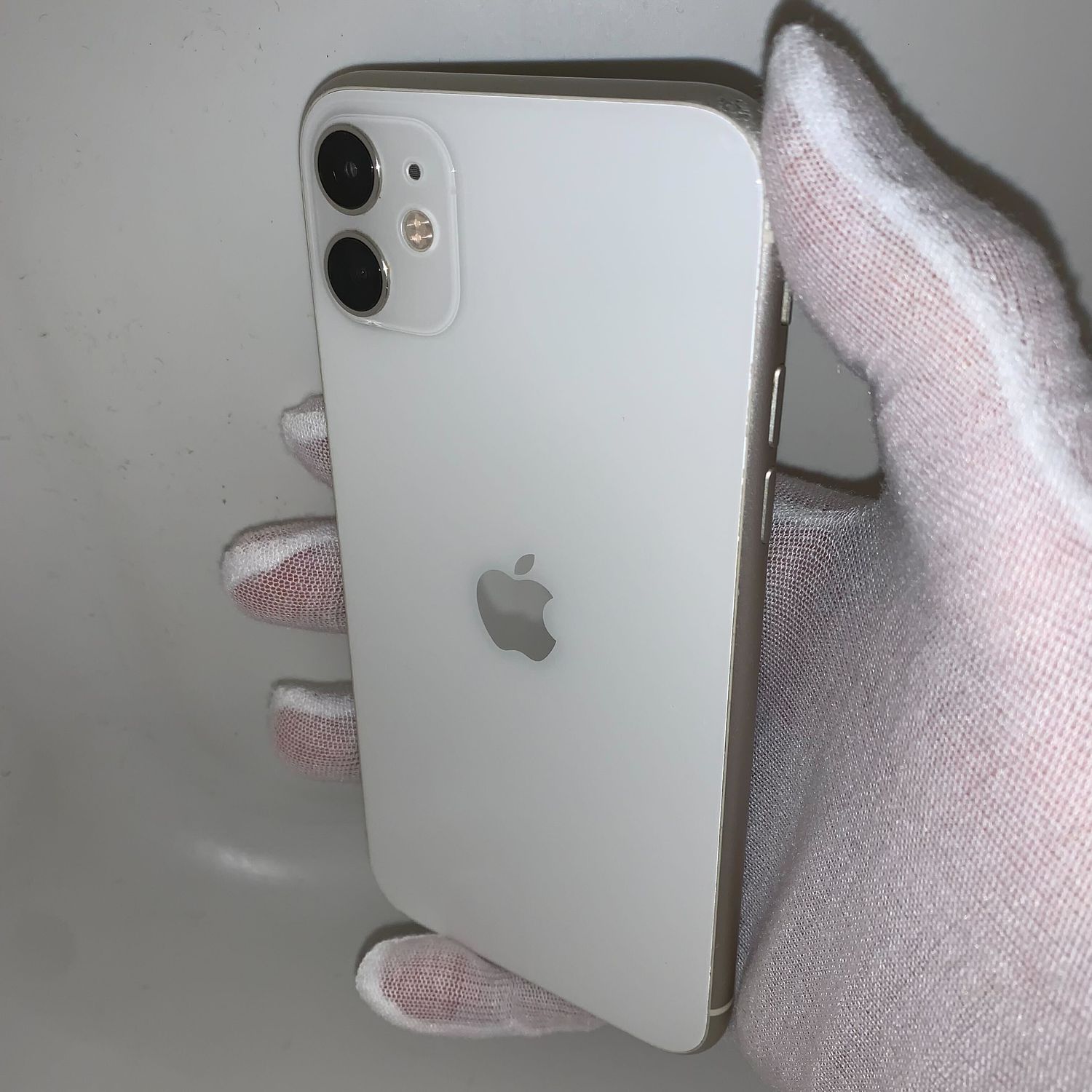 ムスビー｜訳あり！ iPhone11 64GB SIMフリー 電池83% 【アップル 