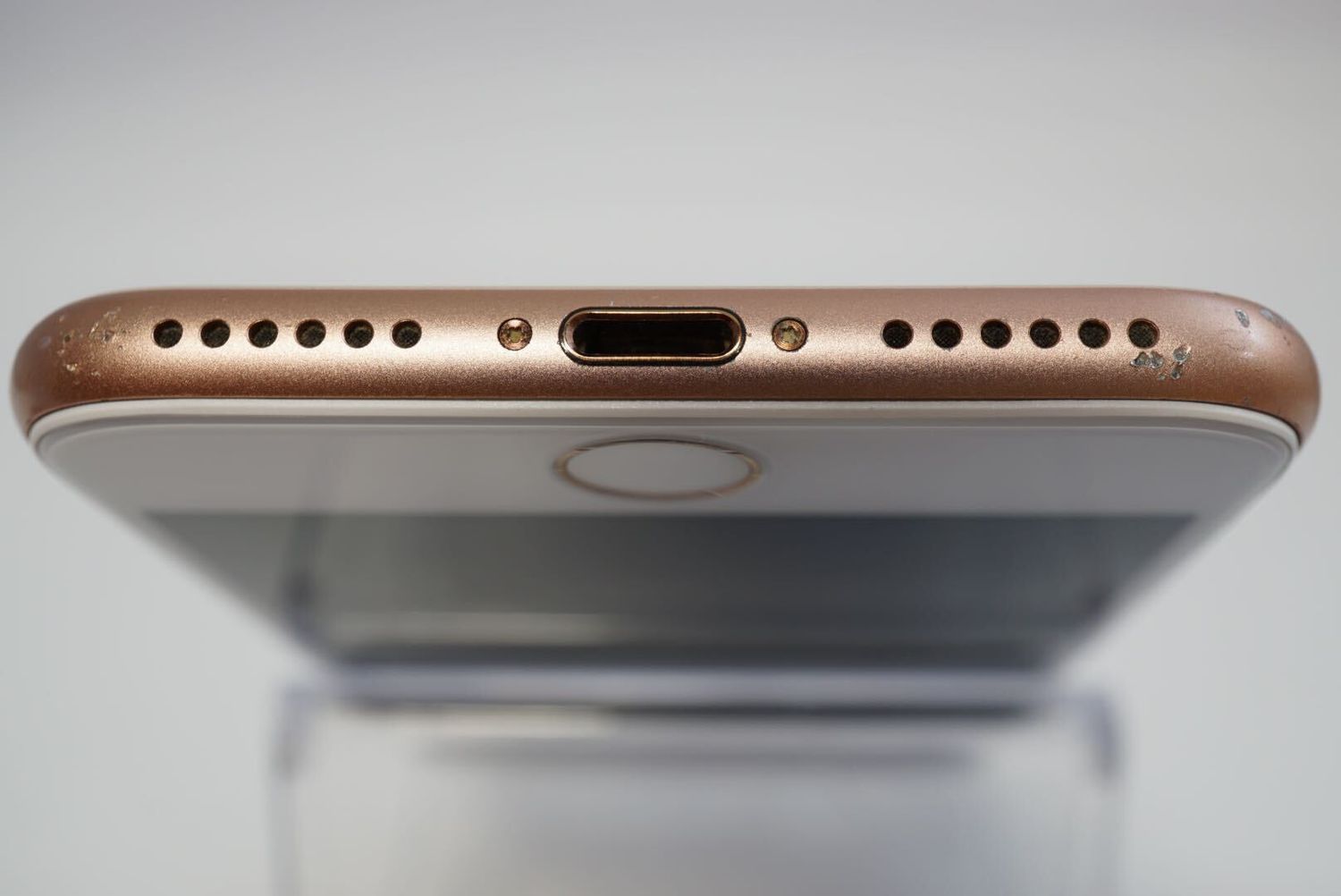 ムスビー｜画面傷なし！ iPhone8 64GB SIMフリー 電池100% 【アップル 