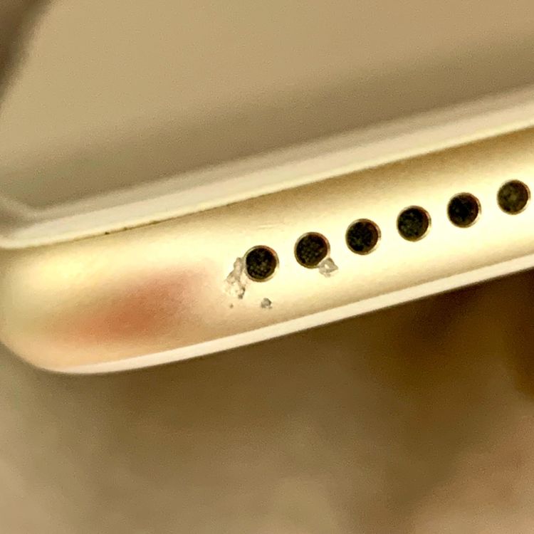 ưɹ iPhone 7 32GB  SIMե꡼ 79%