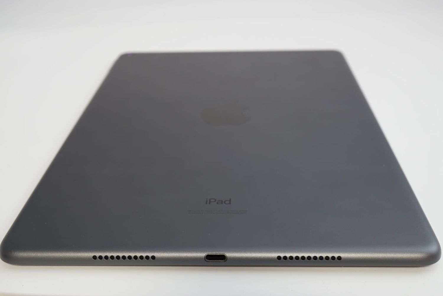 ムスビー｜極美品！iPad Air(第3世代)Wi-Fi64GB 電池100%【アップル 